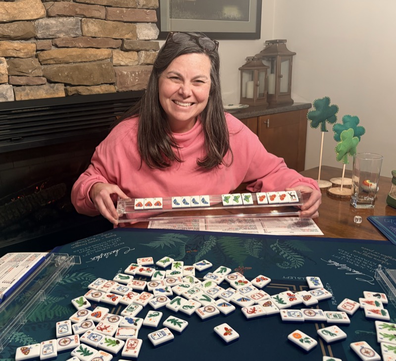Sheila, mahjong instructor